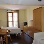 ホテル Ristorante Vapore Faggeto Lario