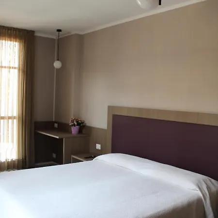 Hotel Ristorante Vapore 2*