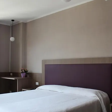 Ristorante Vapore 2* Faggeto Lario