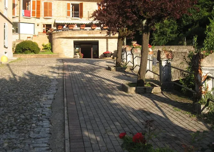 Ristorante Vapore 2* Faggeto Lario