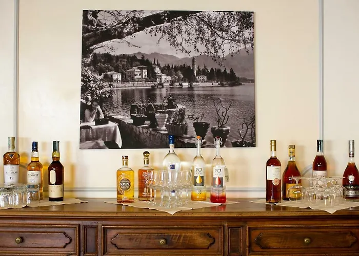 Hotel Ristorante Vapore Faggeto Lario